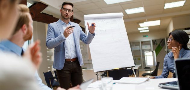5 erros que comprometem a liderança de equipe
