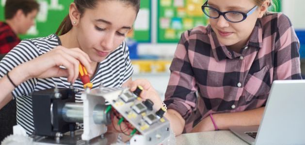 Movimento maker: o que é e qual sua relação com a educação?